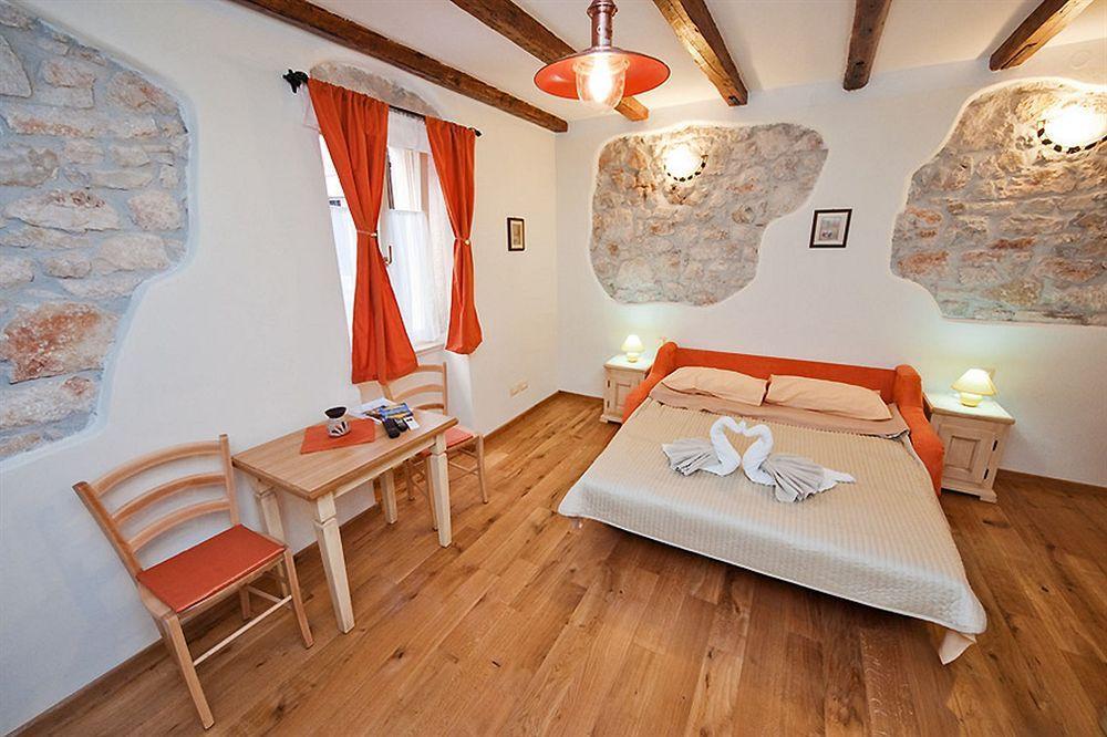 Rooms Villa Duketis Rovinj Exterior foto