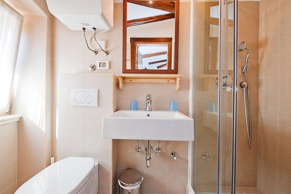 Rooms Villa Duketis Rovinj Exterior foto