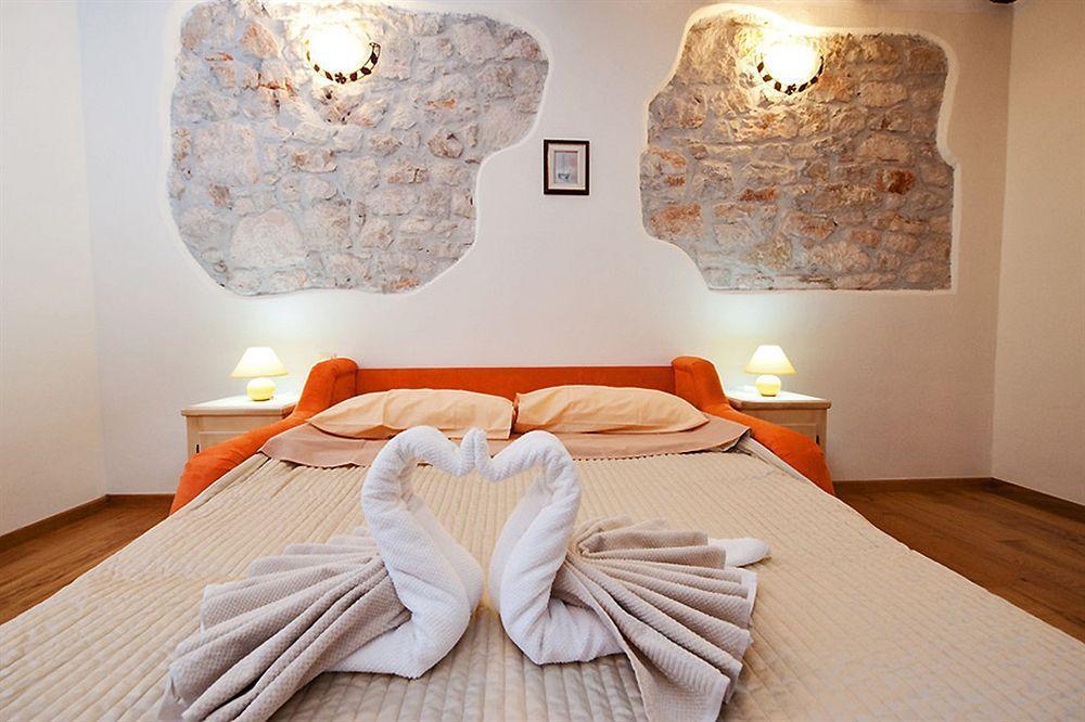 Rooms Villa Duketis Rovinj Exterior foto